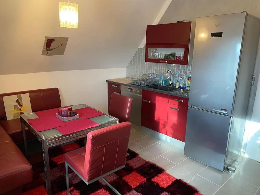 Ferienwohnung In Historischer Villa Mit Gartennutzung Furth im Wald Bagian luar foto