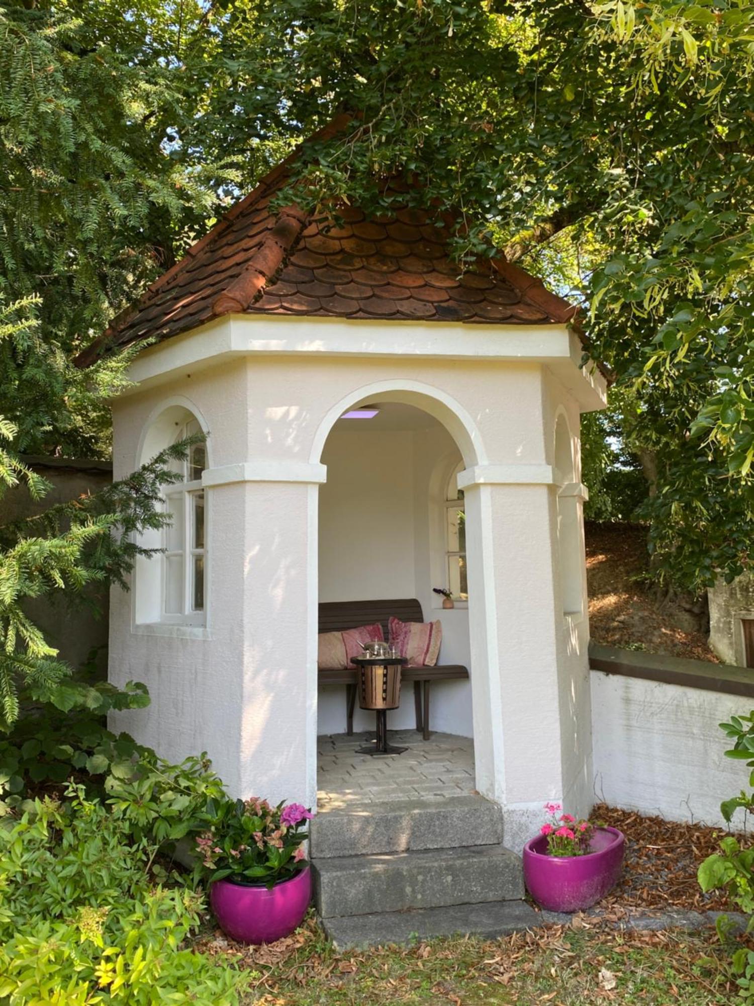 Ferienwohnung In Historischer Villa Mit Gartennutzung Furth im Wald Bagian luar foto